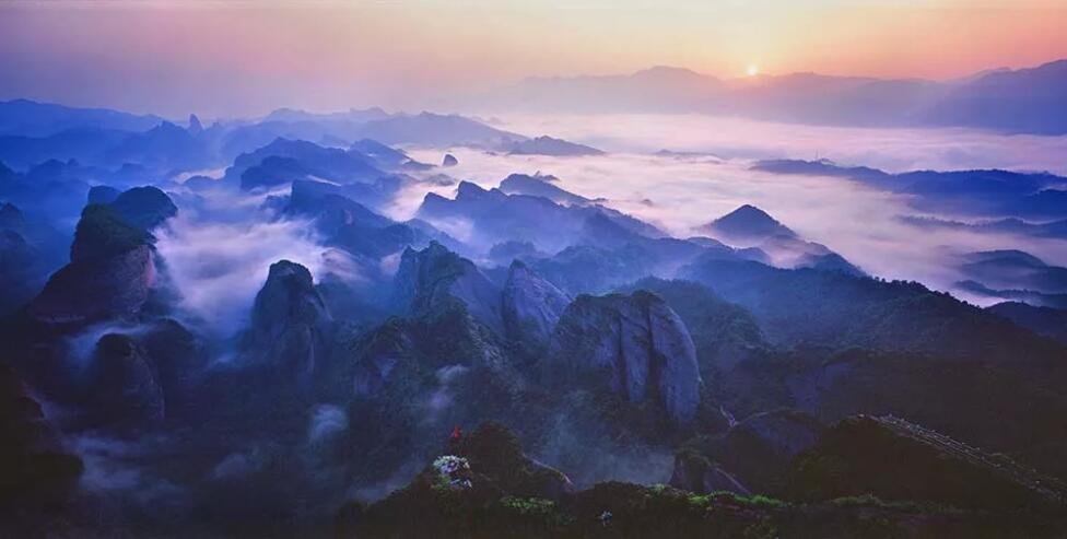 中国摄影报魅力�~山参赛线路：航拍桂林山水、丹霞地貌、翡翠梯田摄影采风团（正在报名）